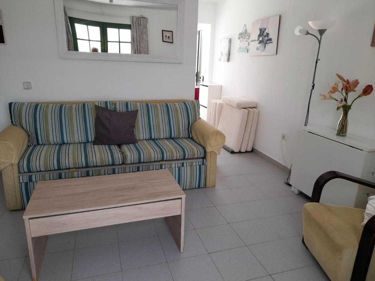 Fabulous 1-Bed Apartment In Puerto Del Carmen Puerto del Carmen  Dış mekan fotoğraf