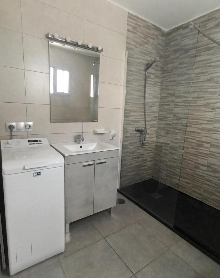 Fabulous 1-Bed Apartment In Puerto Del Carmen Puerto del Carmen  Dış mekan fotoğraf